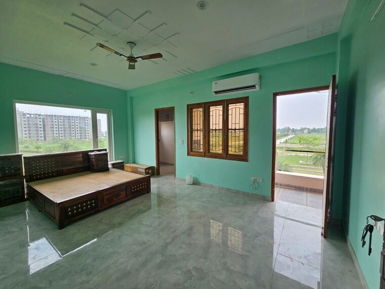  Parking, pintail-park-city 3 Bedroom 2800 Sq.Ft. Independent House In Mastemau Lucknow 10558942