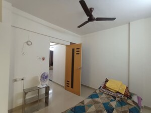 Bedroom in 1 BHK Apartment at Ghansoli – for Rent