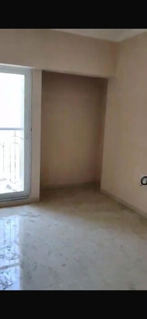 Room in 2 BHK Apartment at Raunak Unnathi Woods Supreme, Ghodbunder Road – for Sale