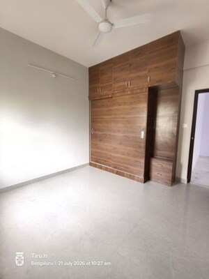 Room in 2 BHK Builder Floor at Hsr Layout – for Rent