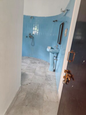Building Lobby in 3 BHK Independent House at Vijay Khand – for Rent