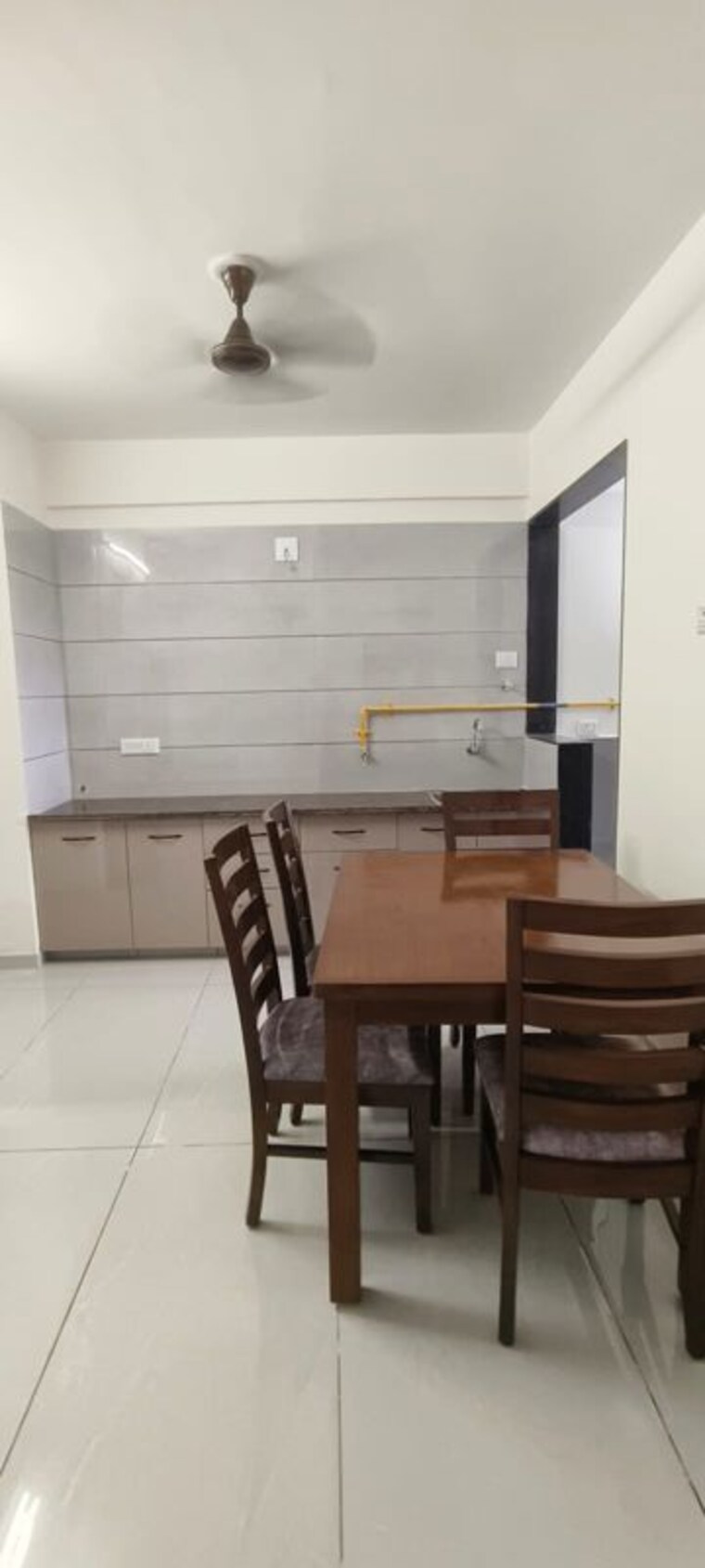 Kitchen/pantry, sheetal-westpark-residency 3 Bedroom 1865 Sq.Ft. Apartment In Vastrapur Ahmedabad 10515055