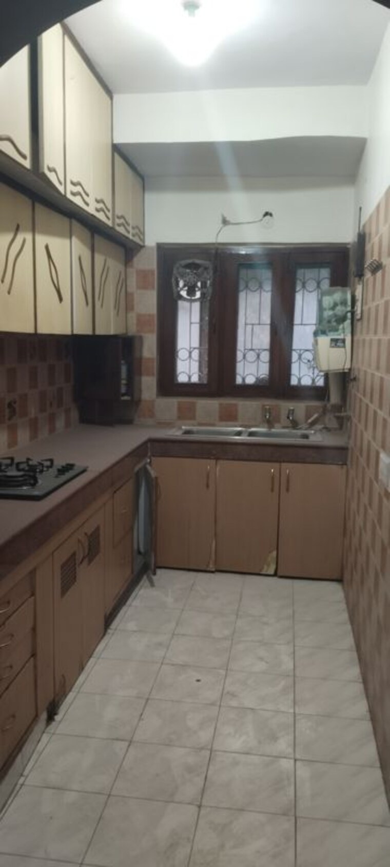 Kitchen, sarita vihar 3 Bedroom 1950 Sq.Ft. Builder Floor In Sarita Vihar Delhi 10558839