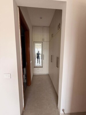 Building Lobby in 3 BHK Builder Floor at Vatika City, Sector 49 – for Rent