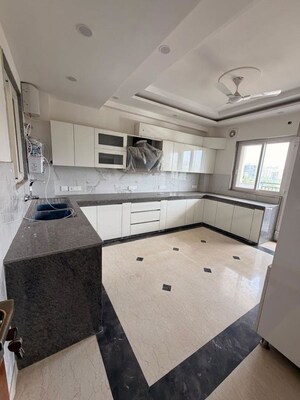 Kitchen in 3 BHK Builder Floor at Vatika City, Sector 49 – for Rent