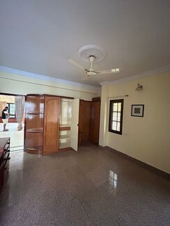 2 BHK +Builder Floor For Rent in Cooke Town