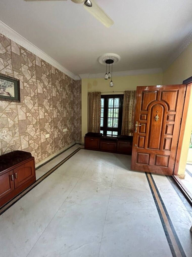 Kitchen, cooke town 2 Bedroom 1200 Sq.Ft. Builder Floor In Cooke Town Bangalore 10559045