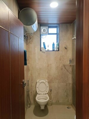 Bathroom in 2 BHK Builder Floor at Richmond Road – for Rent