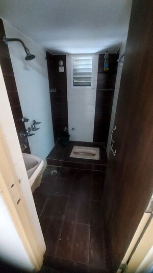 Bathroom in 2 BHK Apartment at Manish Nagar – for Rent