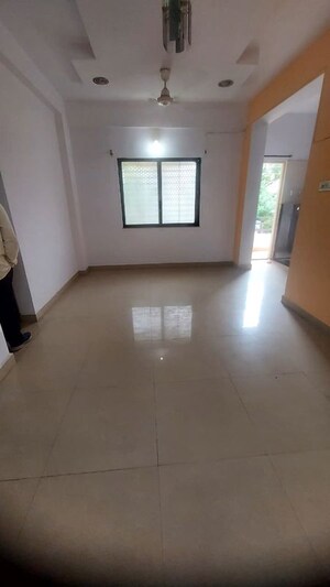 Room in 2 BHK Apartment at Manish Nagar – for Rent