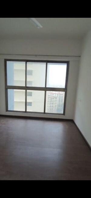 Master Bedroom in 2 BHK Apartment at Rajesh Raj Infinia, Malad West – for Rent