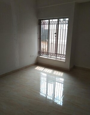 Room in 2 BHK Builder Floor at Behala – for Sale