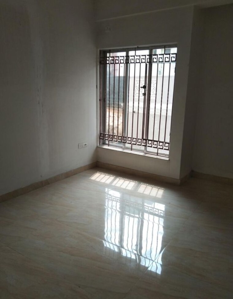 Room, behala 2 Bedroom 680 Sq.Ft. Builder Floor In Behala Kolkata 10558785