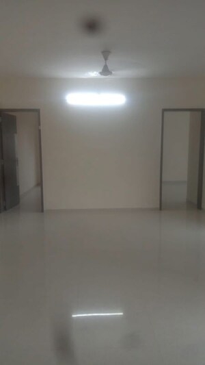Room in 2 BHK Apartment at Malpani Greens, Wakad – for Rent