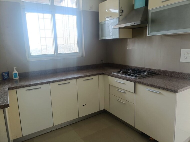 Kitchen, emaar-palm-terraces-select 4 Bedroom 2410 Sq.Ft. Apartment In Sector 66 Gurgaon 10557470