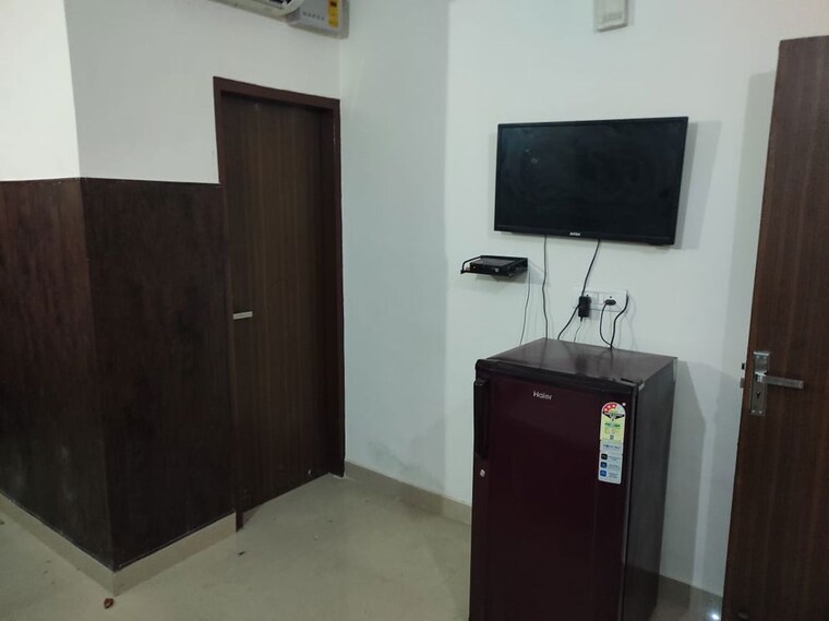 undefined, kohli-one-malibu-town-plot 1 RK 450 Sq.Ft. Builder Floor In Sector 47 Gurgaon 10559102