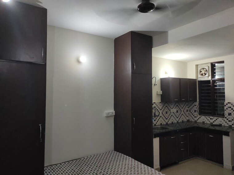 Bedroom, kohli-one-malibu-town-plot 1 RK 450 Sq.Ft. Builder Floor In Sector 47 Gurgaon 10559102
