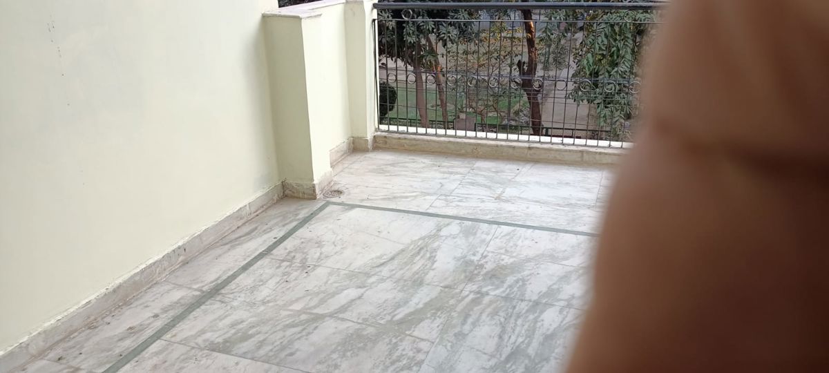 1 BHK + Prayer Room 600 Sq.Ft. Builder Floor in Kohli One Malibu Town Plot