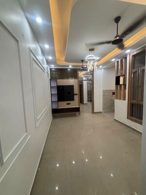 Building Lobby in 2 BHK Builder Floor at Maya Homes, Indrapuram – for Rent
