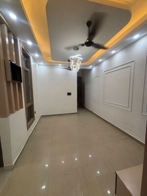 Kitchen in 2 BHK Builder Floor at Maya Homes, Indrapuram – for Rent