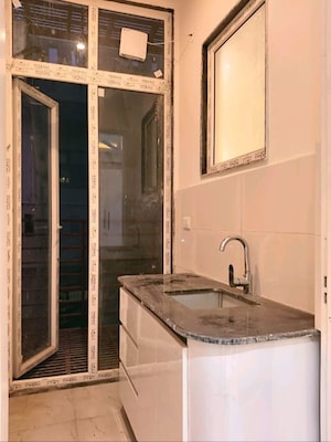 Bathroom in 1 RK Builder Floor at Sector 38 – for Rent