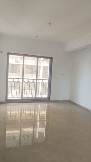 2 BHK Apartment For Rent in Apex Green Wood, Borivali East