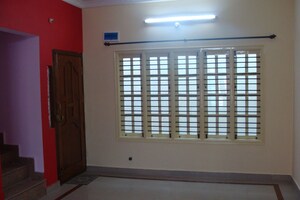 Room in 2 BHK Independent House at Rt Nagar – for Rent