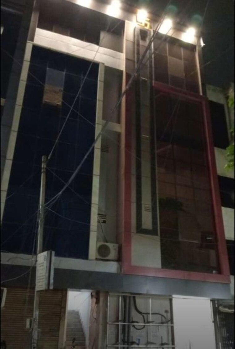 undefined, vibhuti khand Commercial Office Space 600 Sq.Ft. In Vibhuti Khand Lucknow 10559120