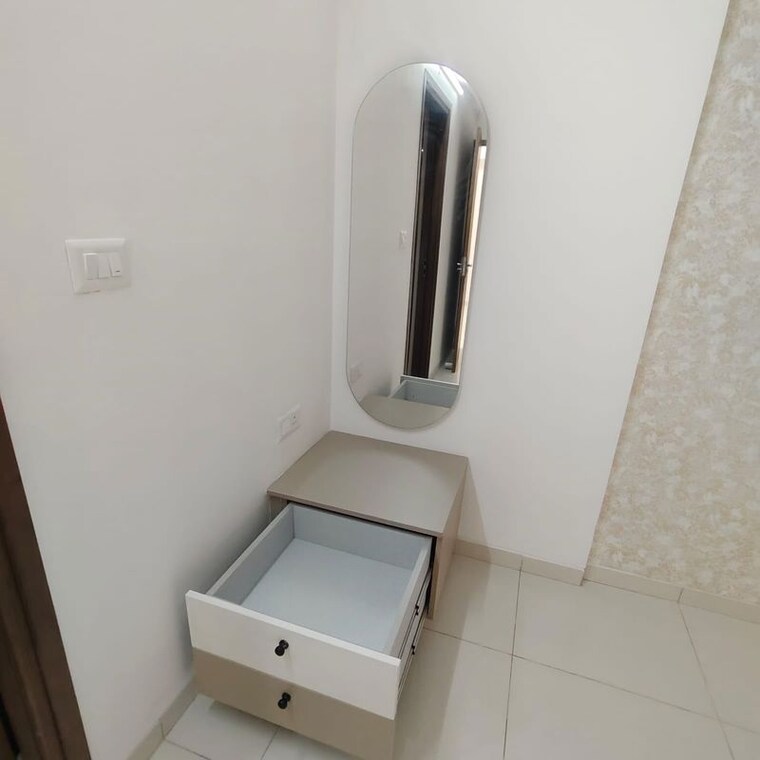 Bathroom, nambiar-millennia 2.5 Bedroom 1000 Sq.Ft. Apartment In Sarjapur Road Bangalore 10559161