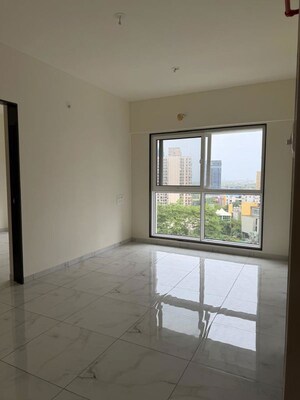 Room in 1 BHK Apartment at Re Form Delta House, Goregaon East – for Rent