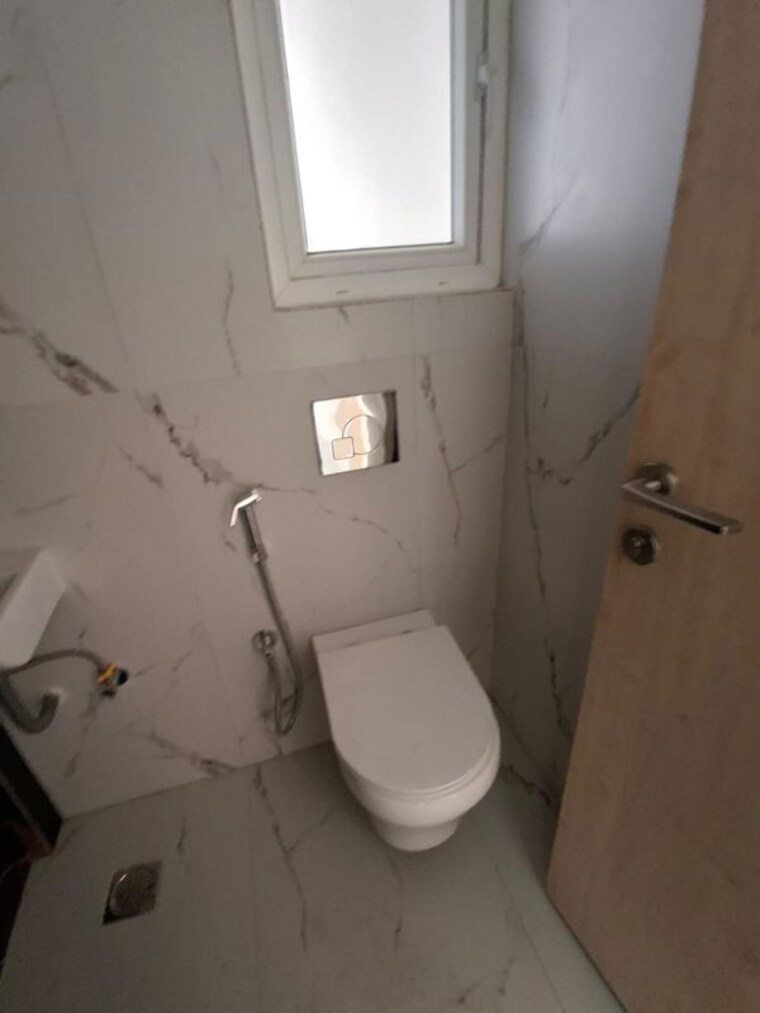 Bathroom, ruparel-sky-green 2 Bedroom 580 Sq.Ft. Apartment In Kandivali West Mumbai 10559219