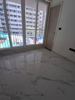 Room in 2 BHK Apartment at Ruparel Sky Green, Kandivali West – for Rent
