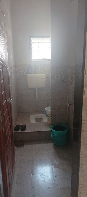 Bathroom in 1 BHK Apartment at Tingre Nagar – for Rent