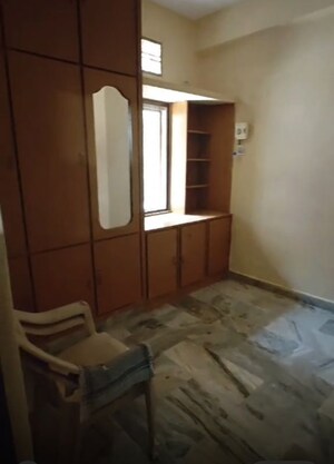 Room in 3 BHK Independent House at Chanda Nagar – for Rent