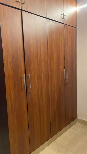 Furnished Amenities in 6+ BHK Independent House at Palam Vihar – for Sale
