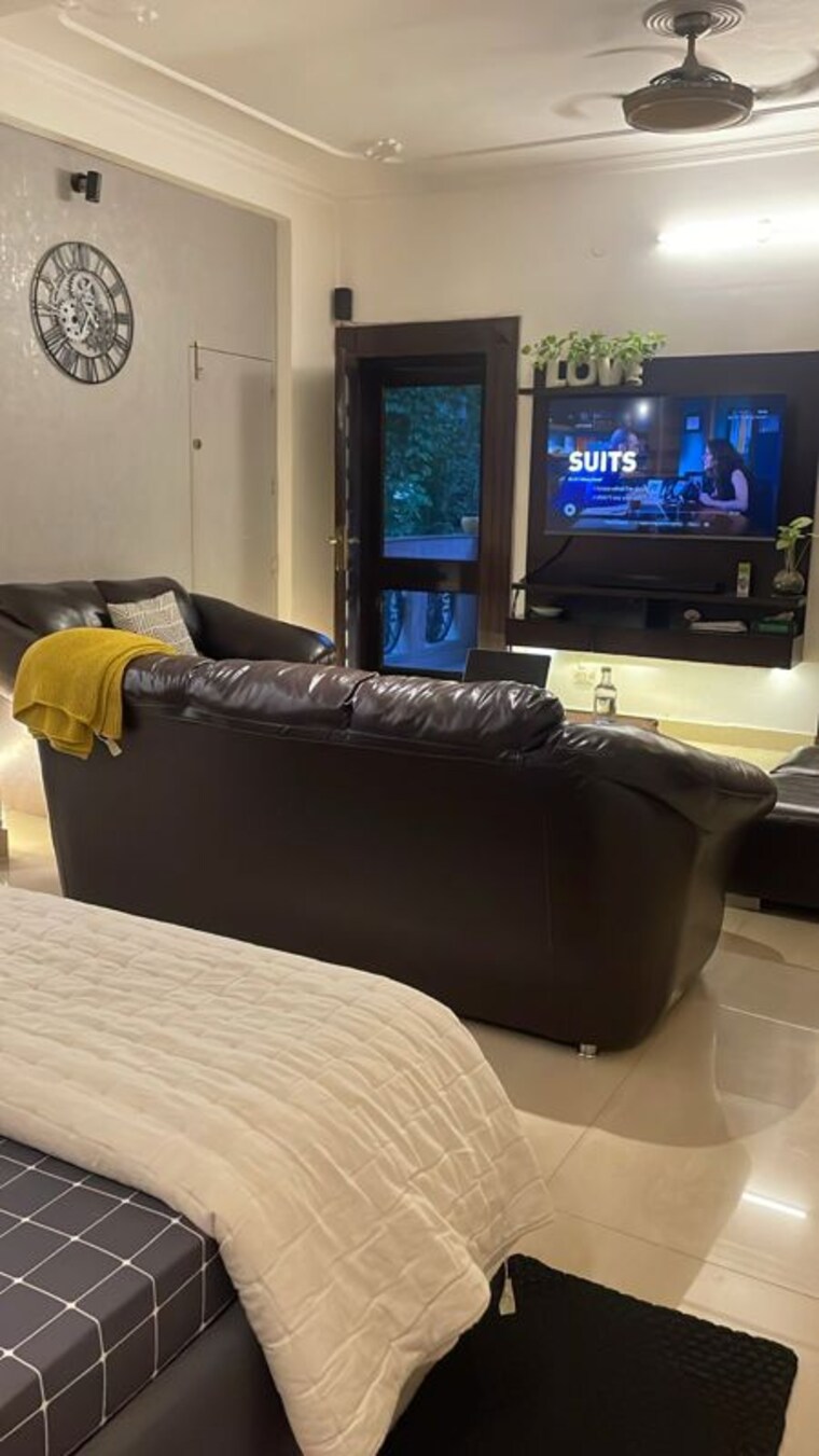 Living Room, palam vihar 6+ Bedroom 3900 Sq.Yd. Independent House In Palam Vihar Gurgaon 10559246