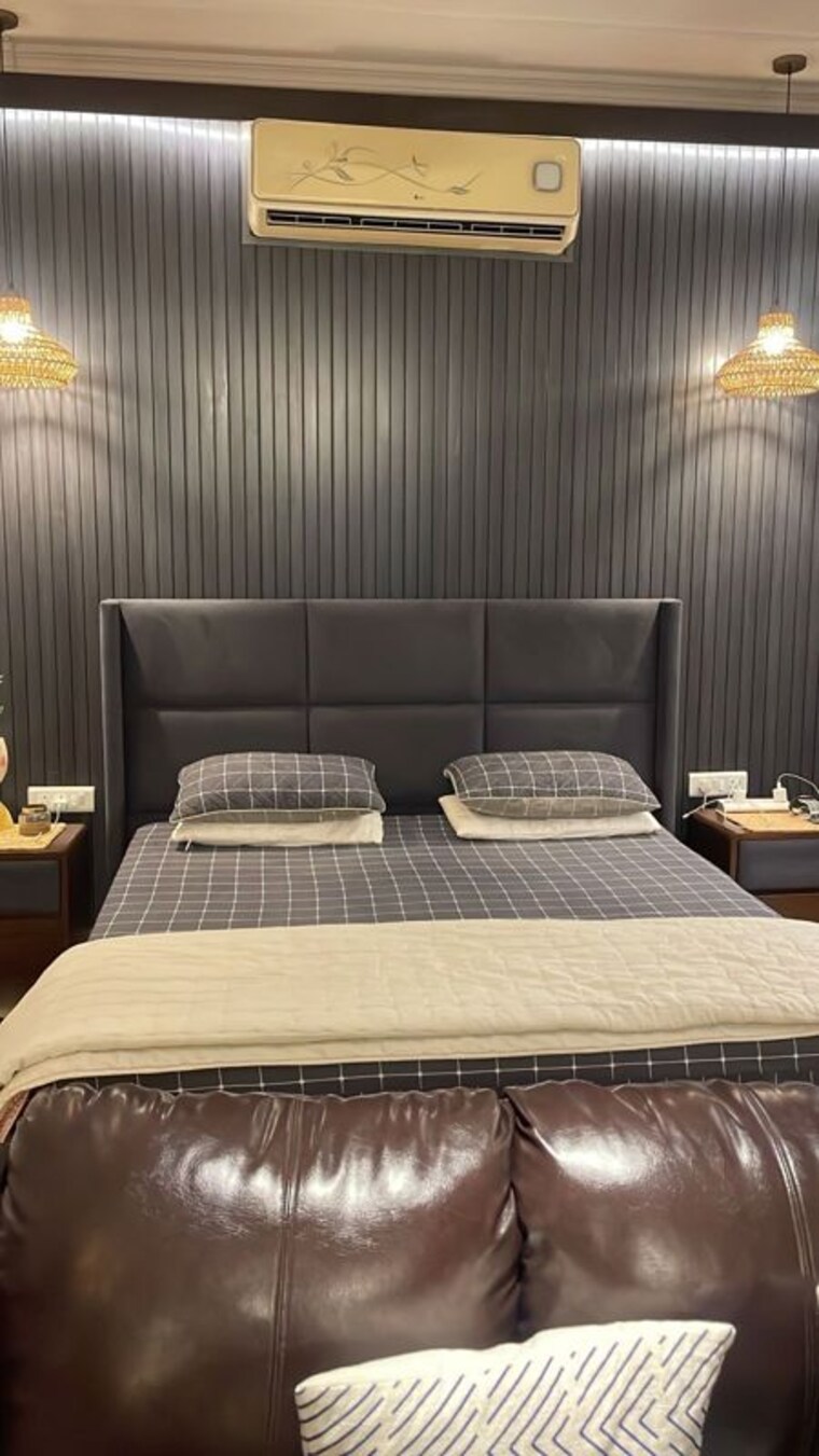 Bedroom, palam vihar 6+ Bedroom 3900 Sq.Yd. Independent House In Palam Vihar Gurgaon 10559246