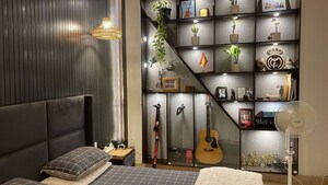 Living Room in 6+ BHK Independent House at Palam Vihar – for Sale