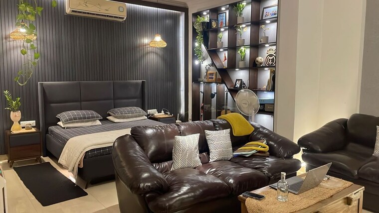Gym, palam vihar 6+ Bedroom 3900 Sq.Yd. Independent House In Palam Vihar Gurgaon 10559246