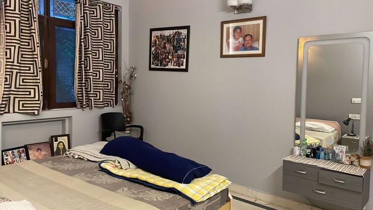 Bedroom, palam vihar 6+ Bedroom 3900 Sq.Yd. Independent House In Palam Vihar Gurgaon 10559246