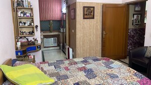 Bedroom in 6+ BHK Independent House at Palam Vihar – for Sale