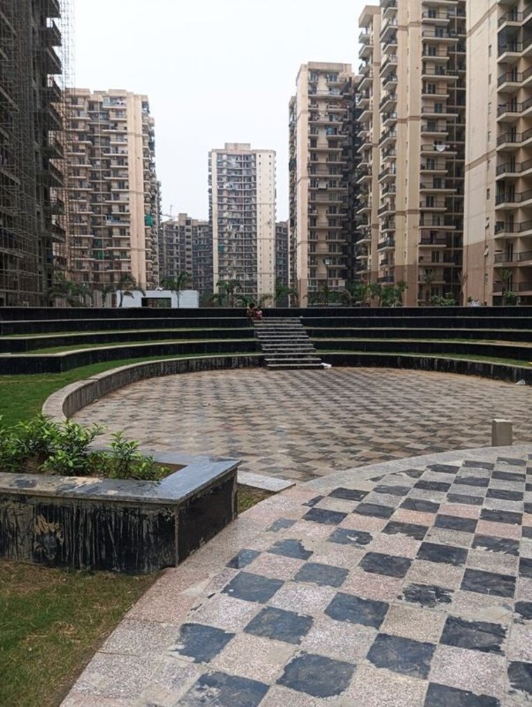 Balcony, hawelia-valencia-homes 2.5 Bedroom 1100 Sq.Ft. Apartment In Sector 1 Greater Noida Greater Noida 10559302