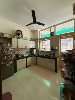 Kitchen in 2 BHK Builder Floor at Nehru Enclave – for Rent