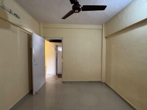 Room in 2 BHK Apartment at Arunodaya CHS, Andheri East – for Rent