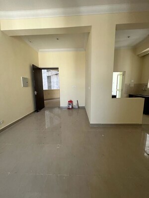 Room in 2 BHK Builder Floor at Sector 50 – for Rent