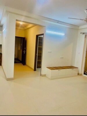 Room in 3 BHK Apartment at Skav Ohana, Kr Puram – for Rent