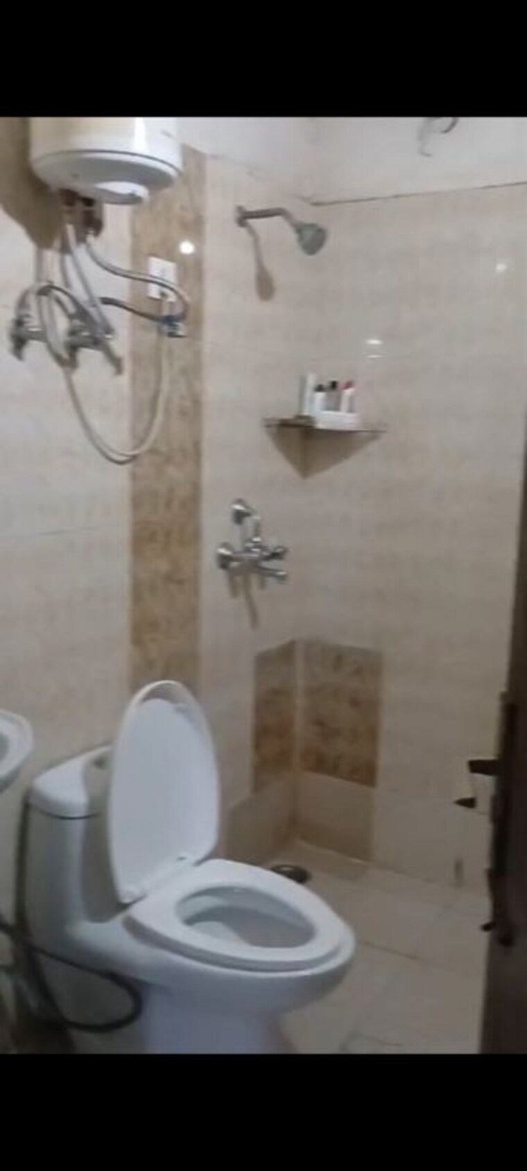 Bathroom, avj-heights 3 Bedroom 1350 Sq.Ft. Apartment In Zeta I Greater Noida Greater Noida 10559379