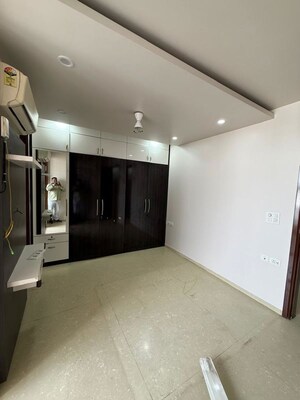 2 BHK Builder Floor For Rent in Kalkaji