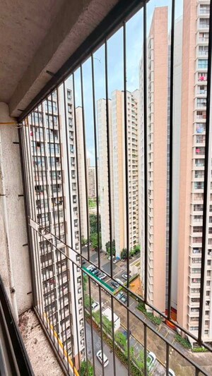 2 BHK Apartment – Exterior View View at Kalpataru The Sunrise, Kolshet Road - for Rent