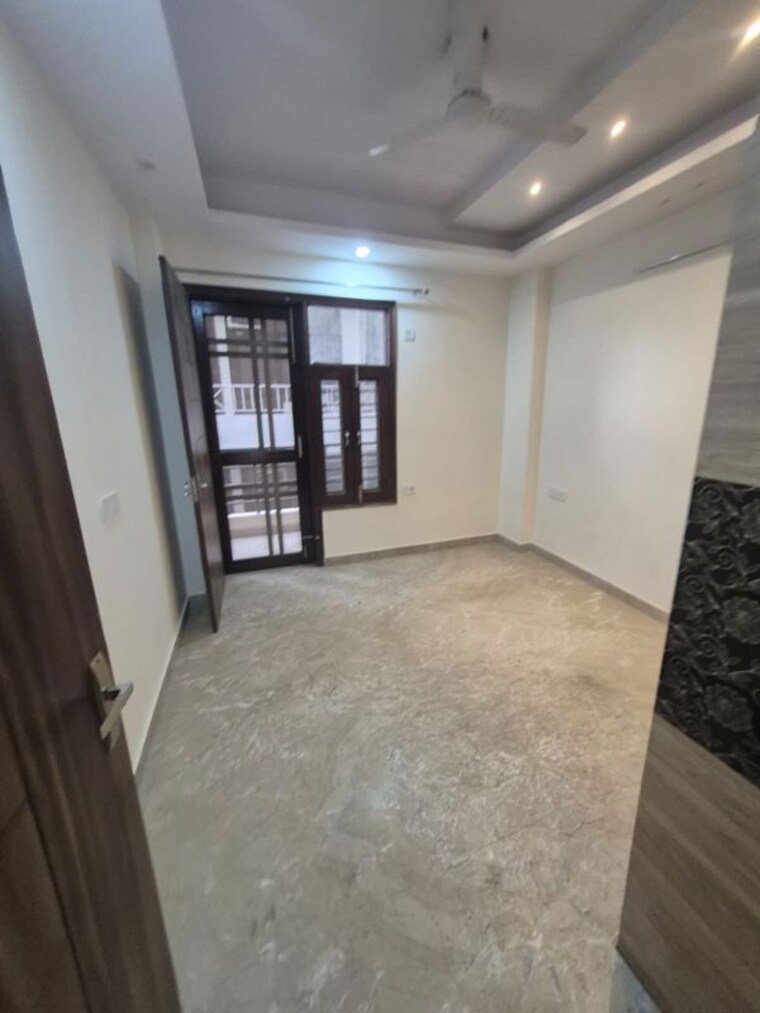 Room, sector 52 2 Bedroom 1400 Sq.Ft. Builder Floor In Sector 52 Gurgaon 10559442